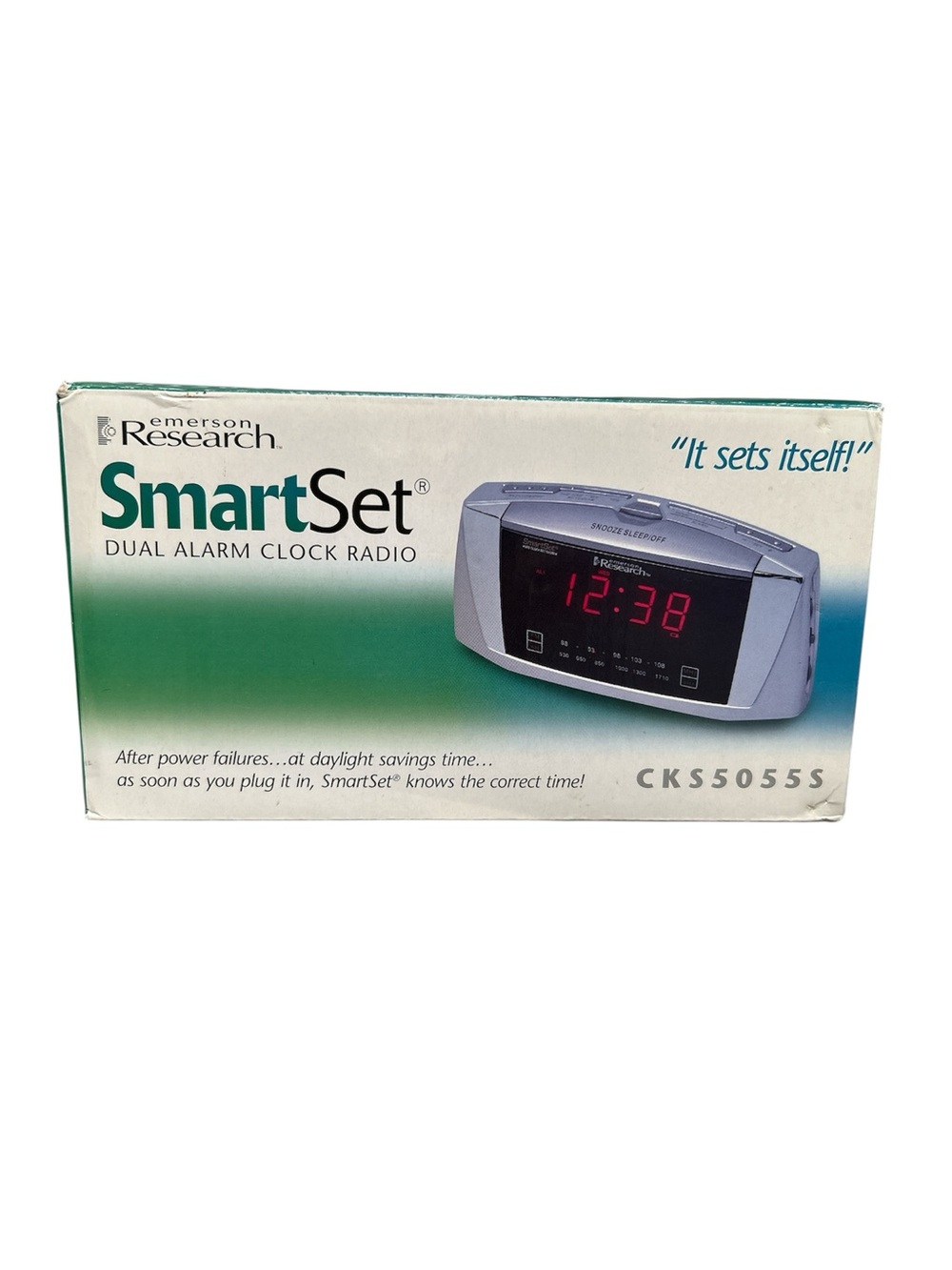 Emerson Research Smart Set Dual Auto Setting Alarm Clock # CKS 5055S Self-Set